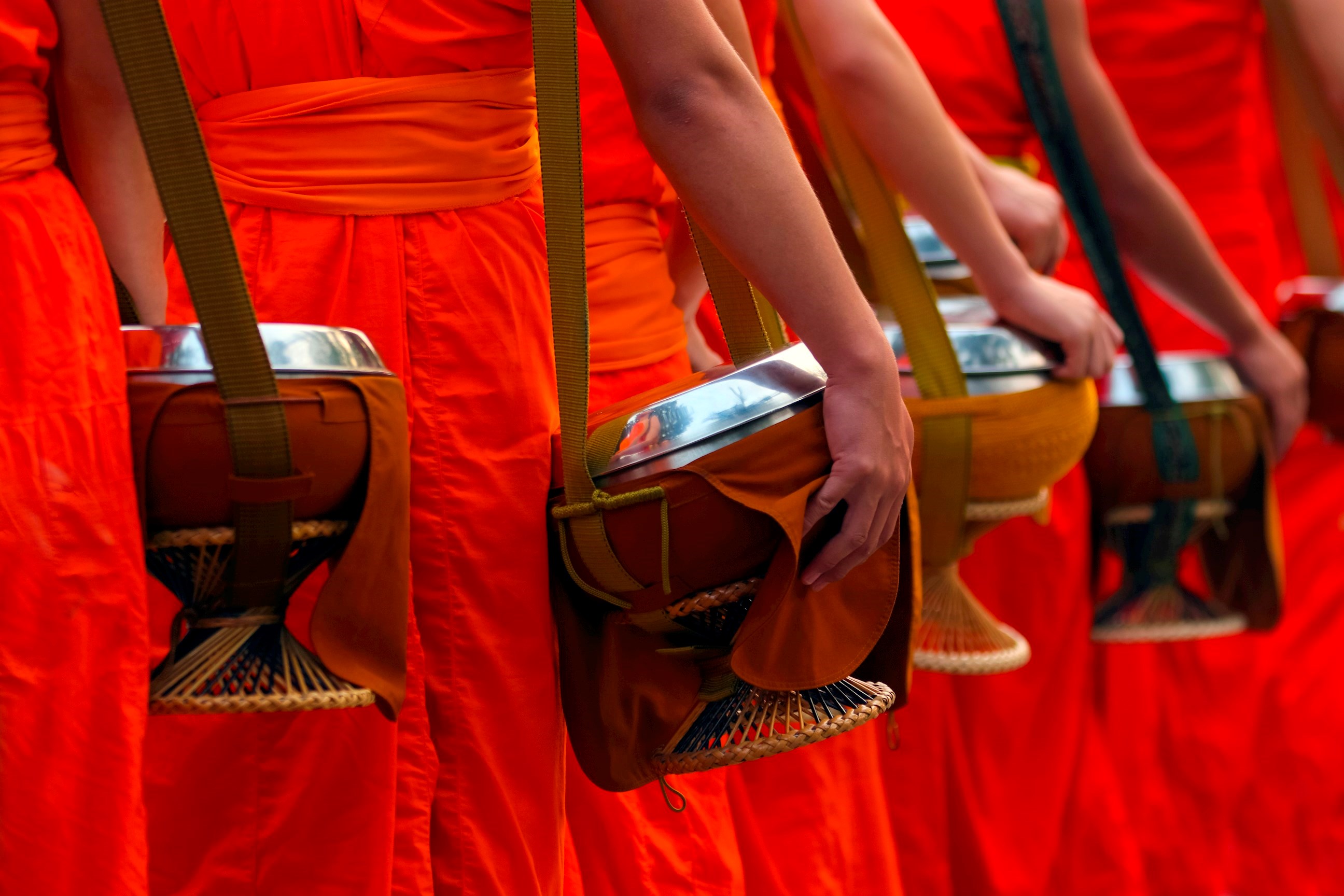 alms-giving-ceremony-at-sunrise-luang-prabang-laos.jpg