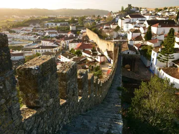 visit-walled-town-castle-cherry-liquor-with-local-specialist-obidos-portugal.jpg
