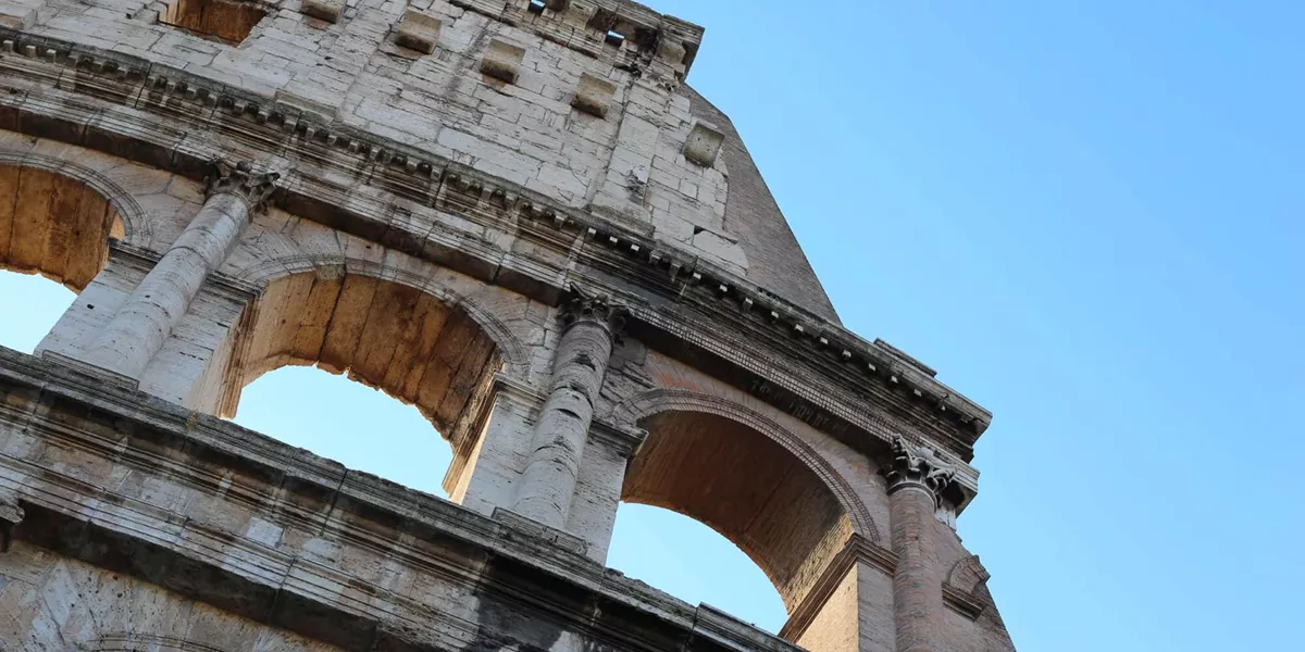 italy-rome-colluseam-qnu38grmugq-un2000x1200.webp
