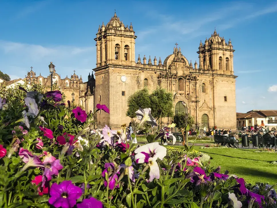 cathedral-plaza-de-armas-cusco-peru.webp