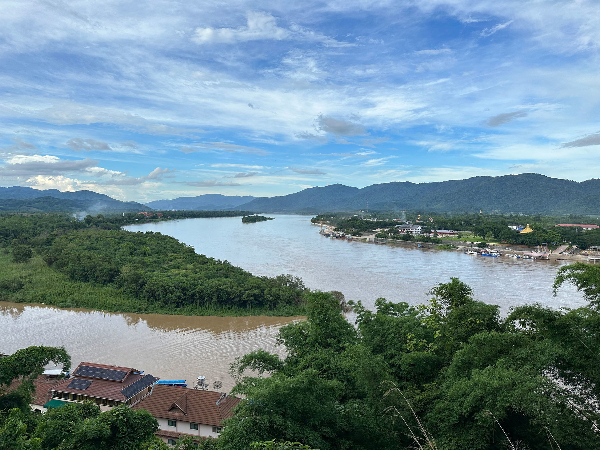golden-triangle-mekong-river-thailand.jpg