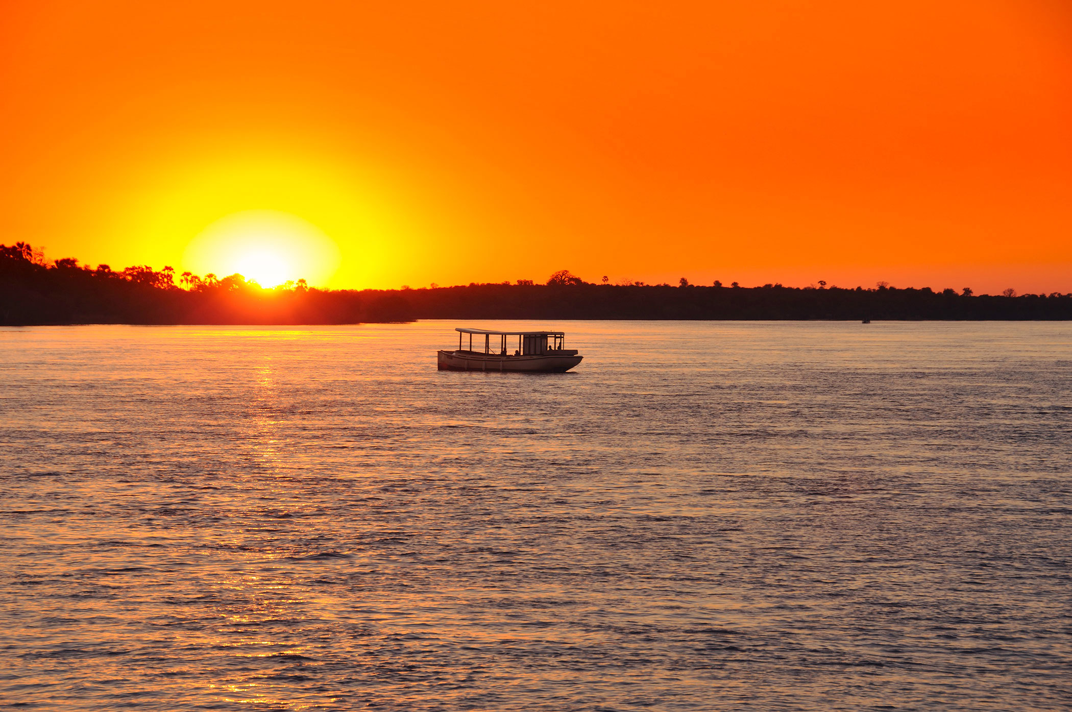 sunset-on-zambezi-zimbabwe-africa.jpg
