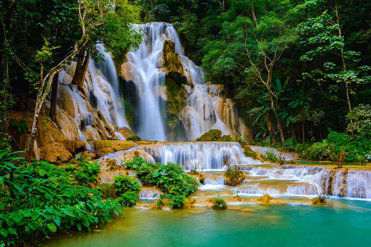 kuang-si-waterfall-luang-prabang-laos.jpg