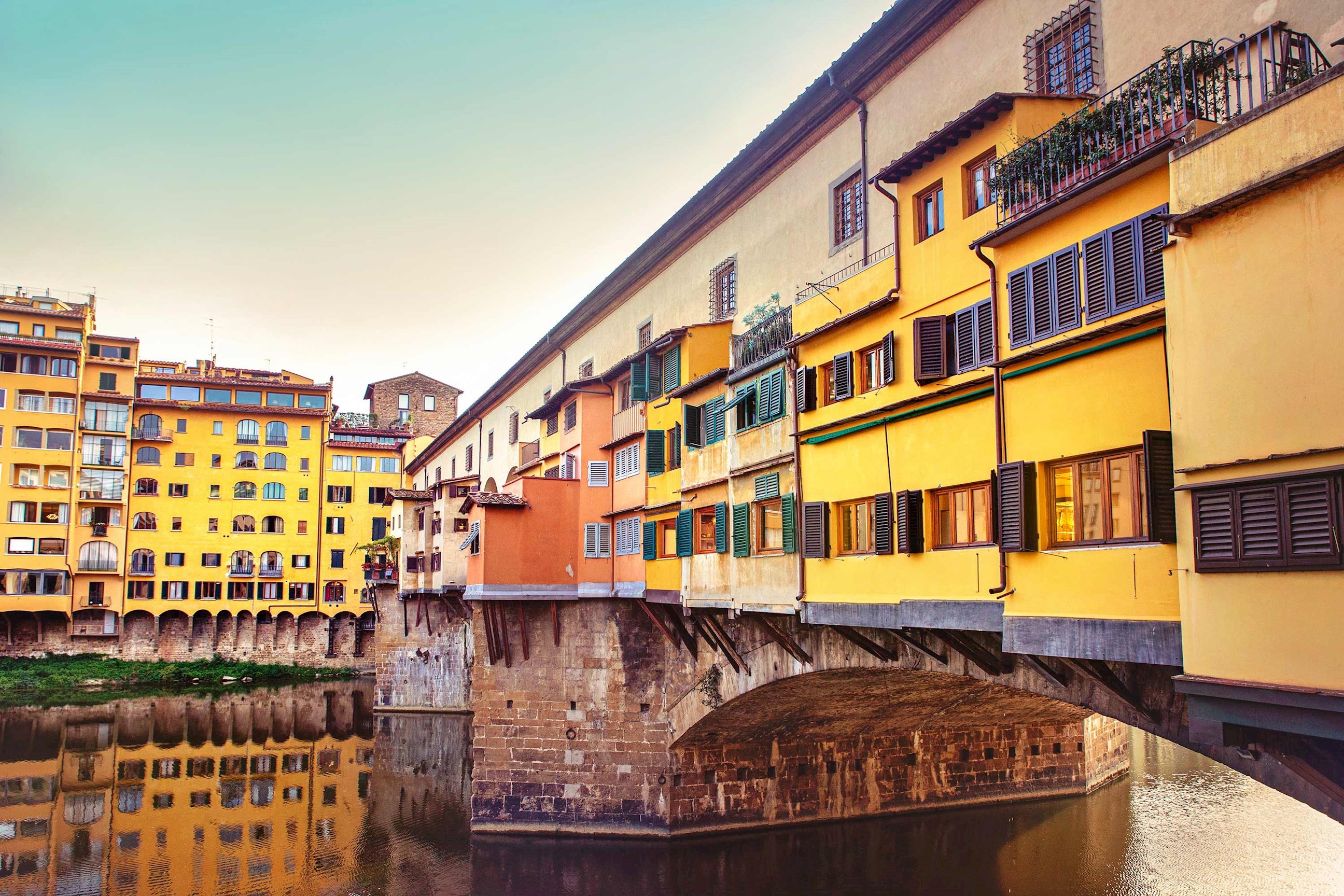 ponte-vecchio-florence-italy.jpg