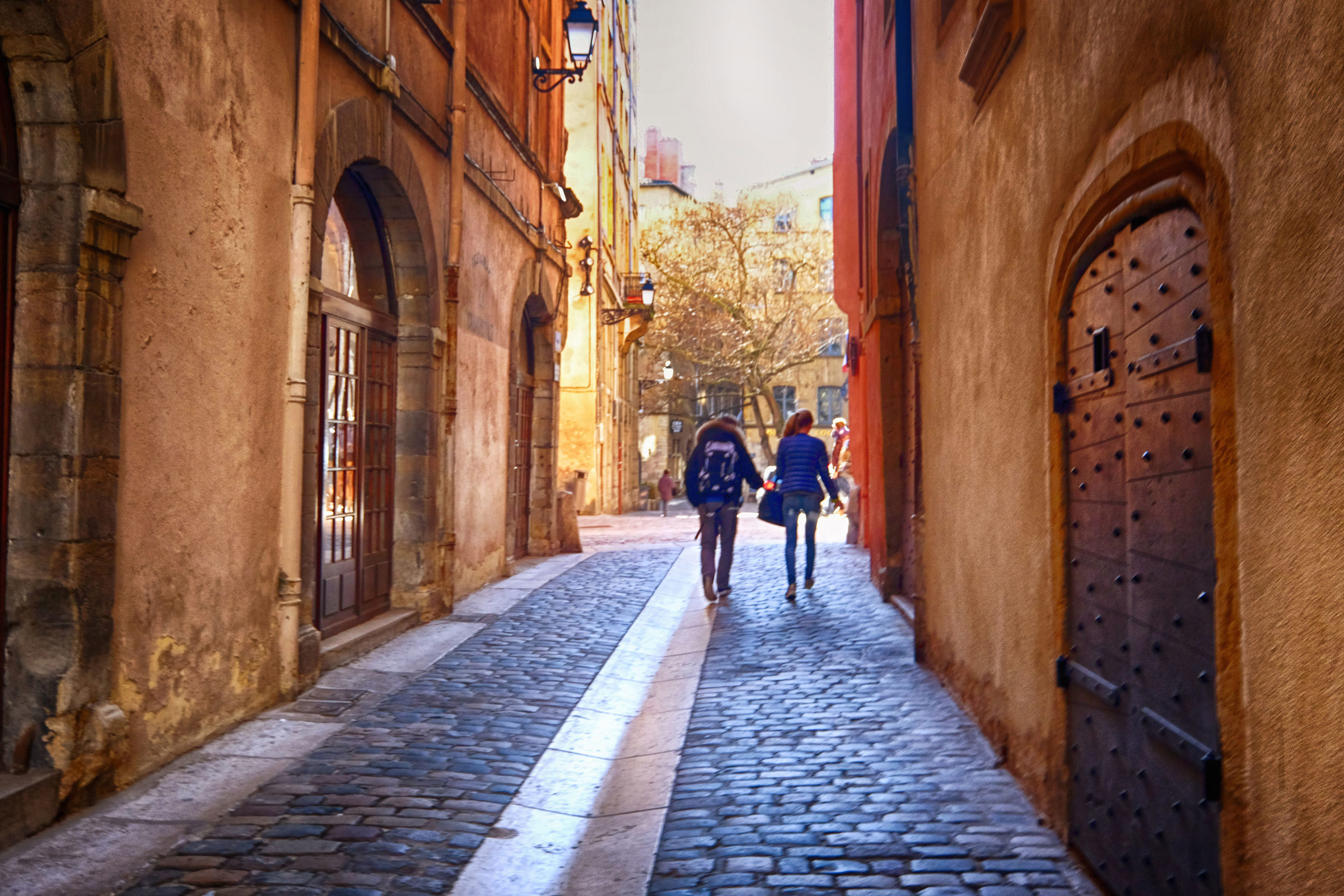 couple-walking-in-lyon-france.jpg