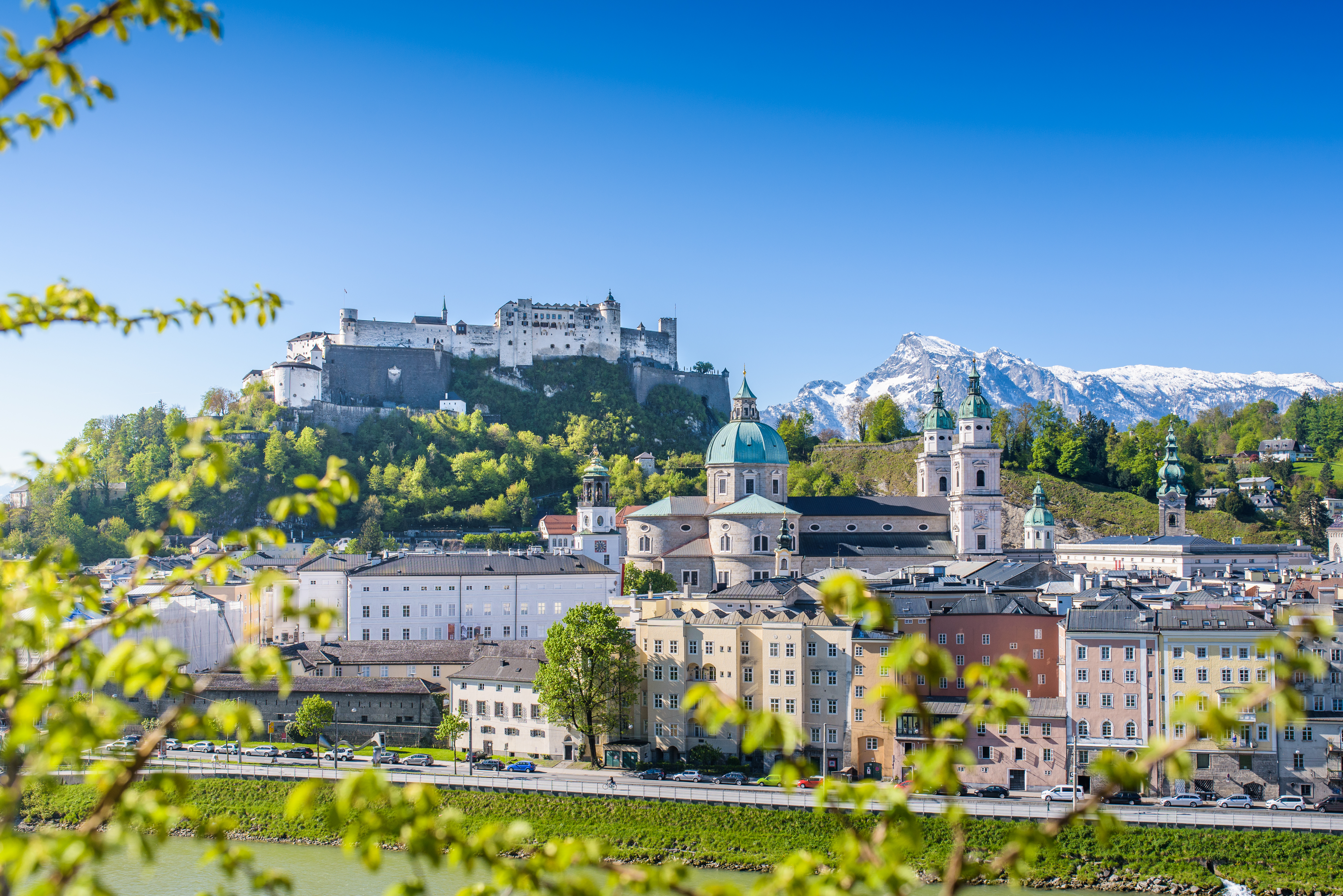 day-6-highlight-optional-experience-salzburg-city-tour.jpg