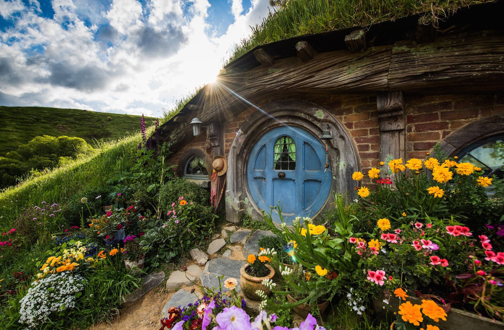 hobbiton-movie-set-matamata-new-zealand.jpg