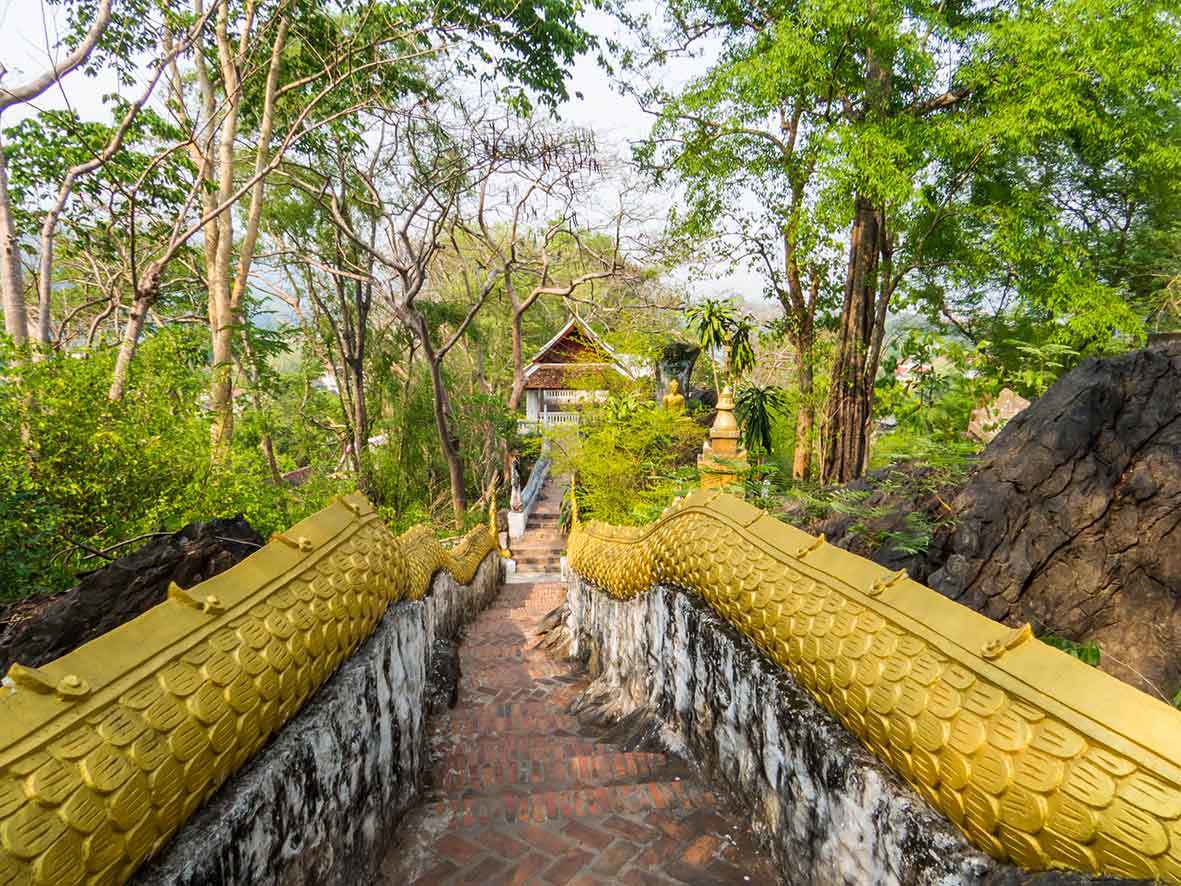 phousi-hill-luang-prabang-laos.jpg