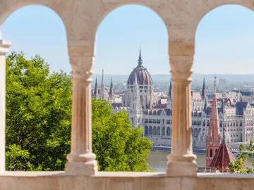 Imperial Highlights Guided Tour
