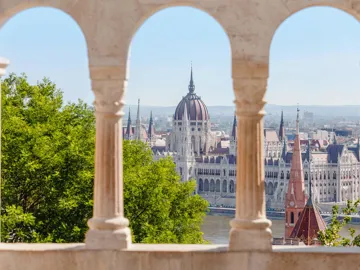 Imperial Highlights Guided Tour