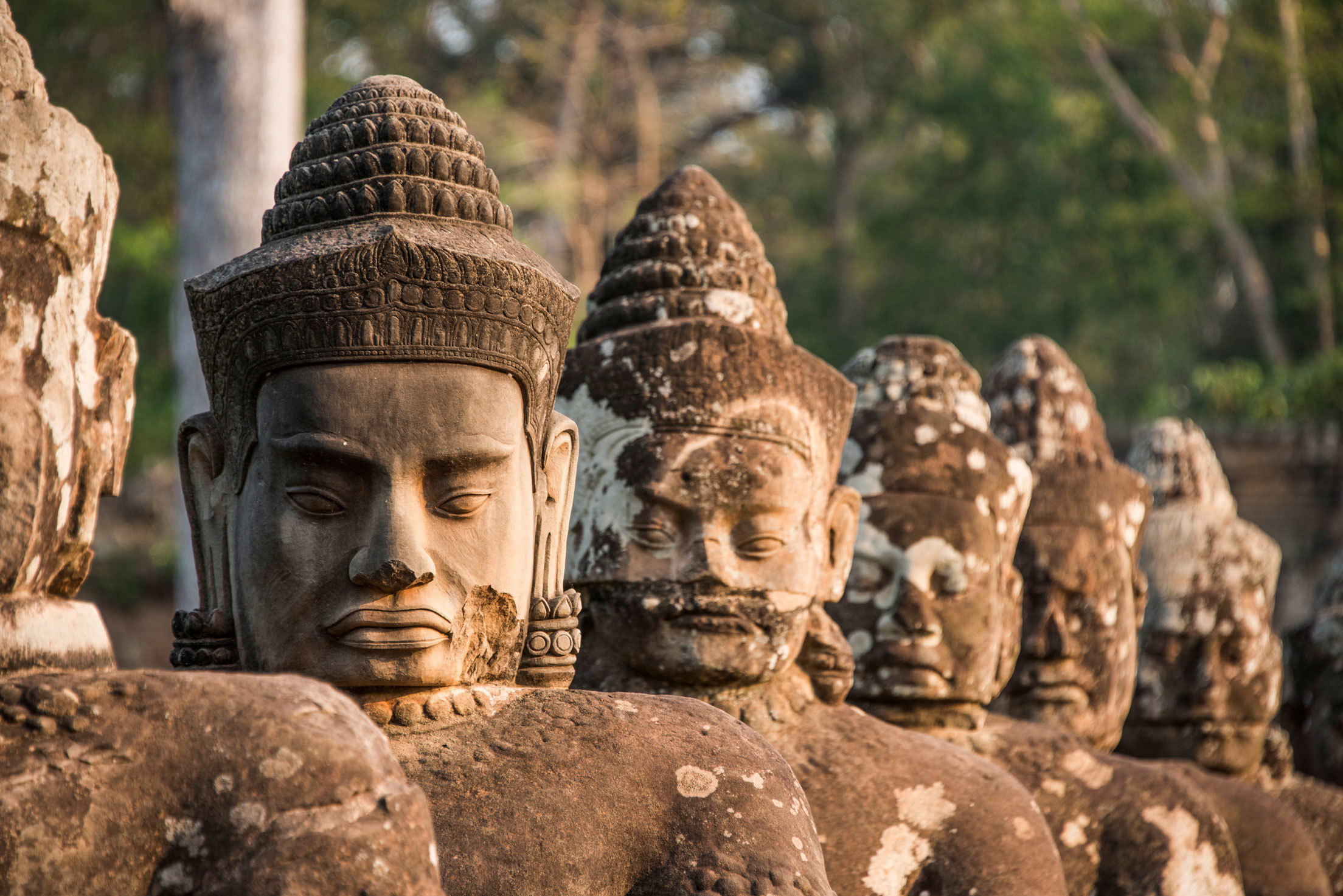 south-gate-angkor-thom-temple-siem-reap-cambodia.jpg