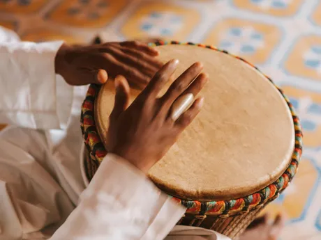 live-entertainment-local-traditions-cape-town-south-africa.jpg