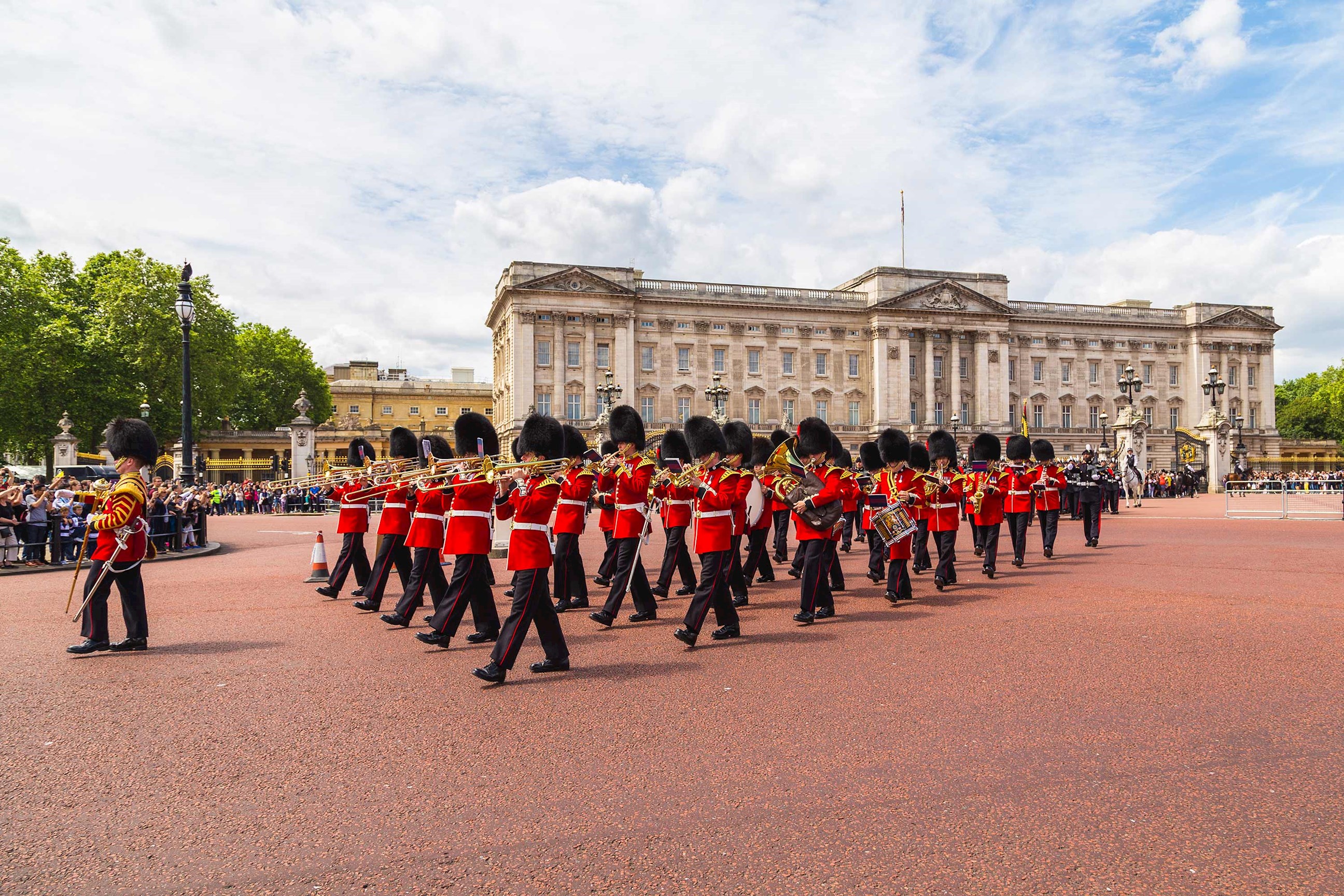 A view of guards marching in front of Buckingham Palace in London, England 