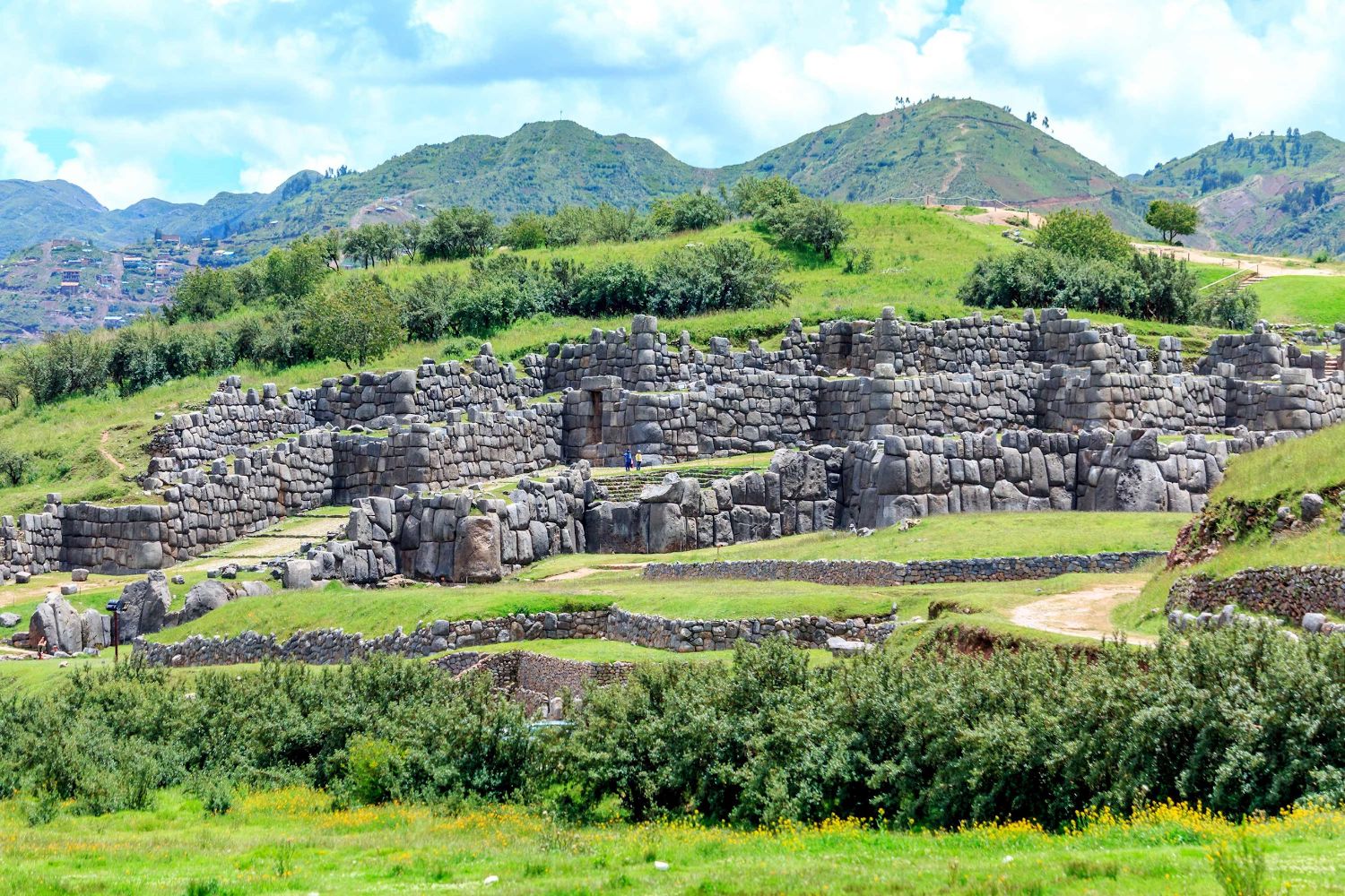 ruins-cusco-peru.jpg