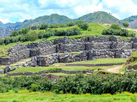 ruins-cusco-peru.jpg
