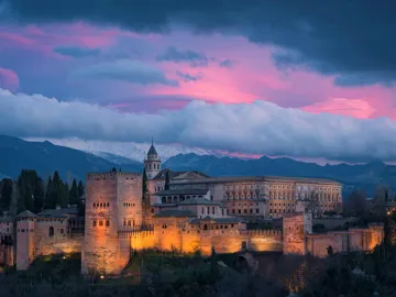 gypsy-night-granada-spain.jpg