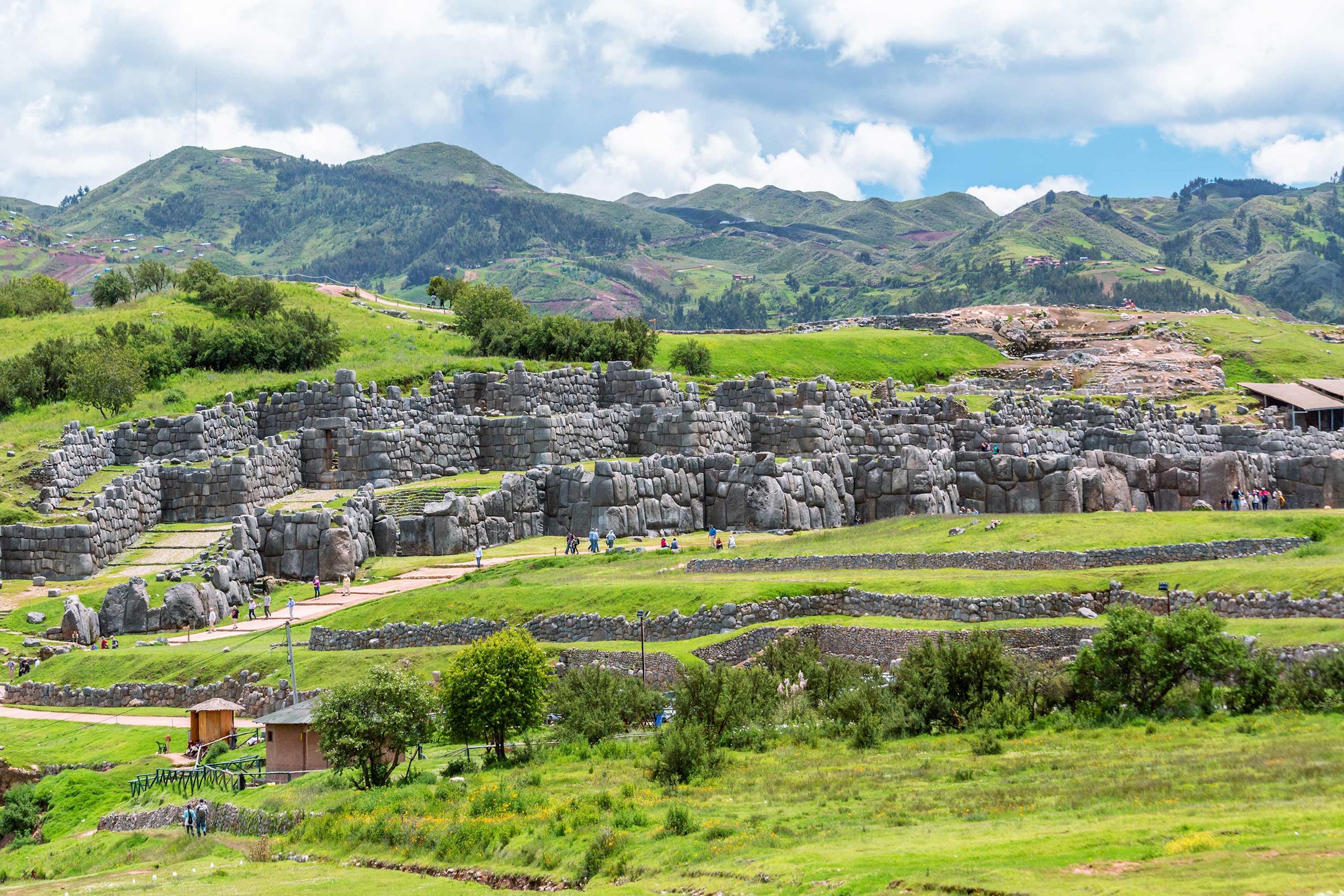 ruins-cusco-peru.jpg