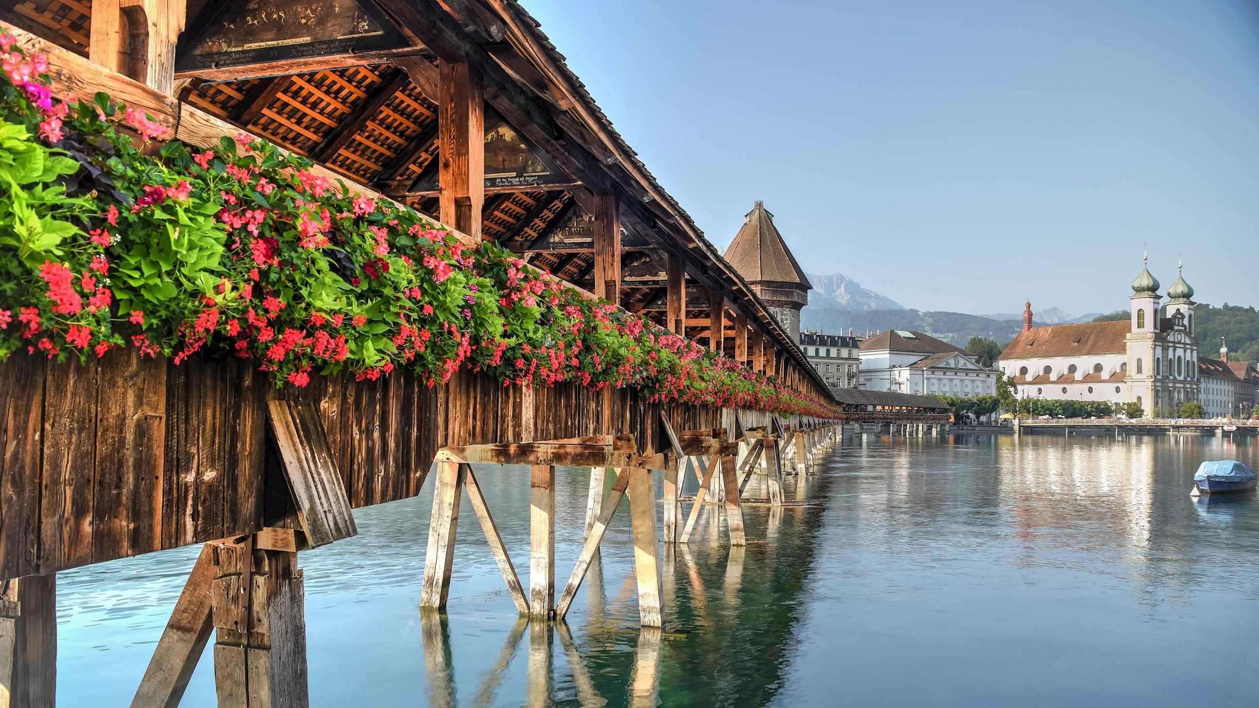 Chapel Bridge in Lucerne, Switzerland