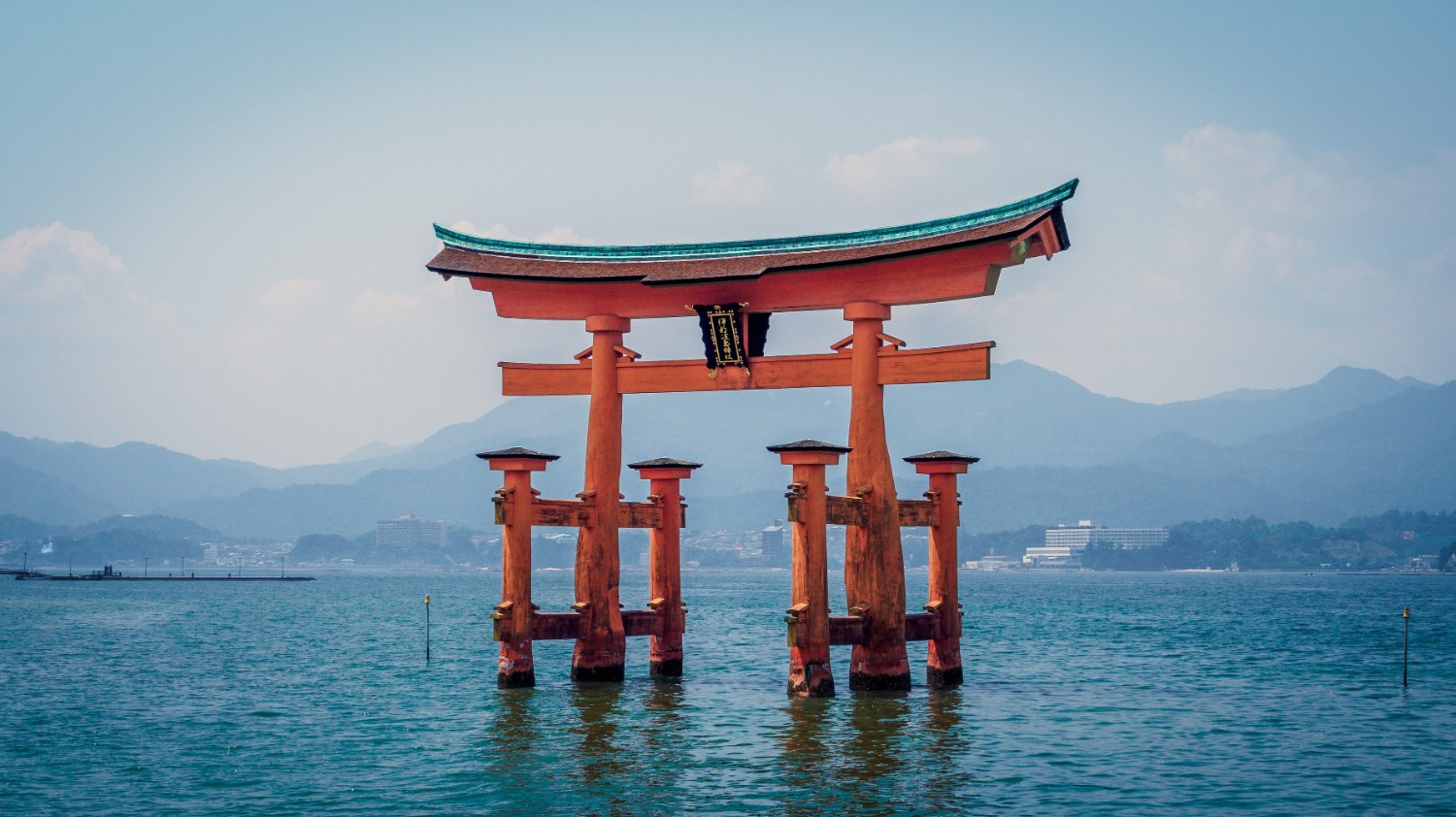 Itsukushima Shrine in the sea, Hiroshima Japan 