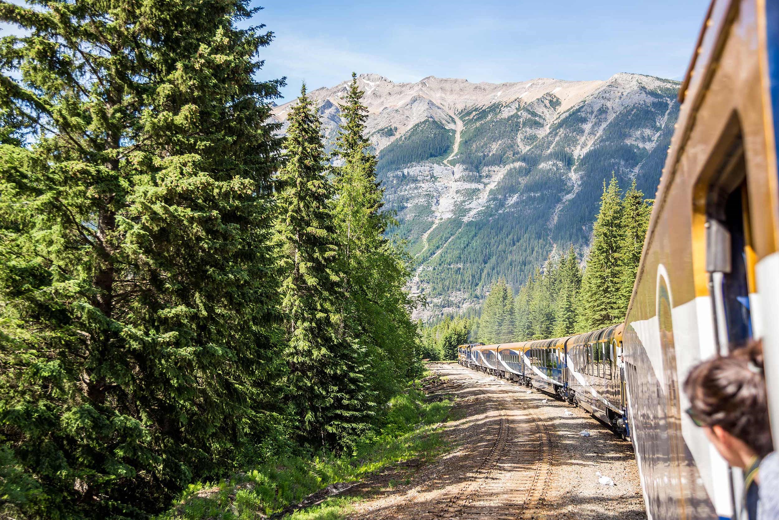 rocky-mountaineer-train-kamloops-canada.jpg