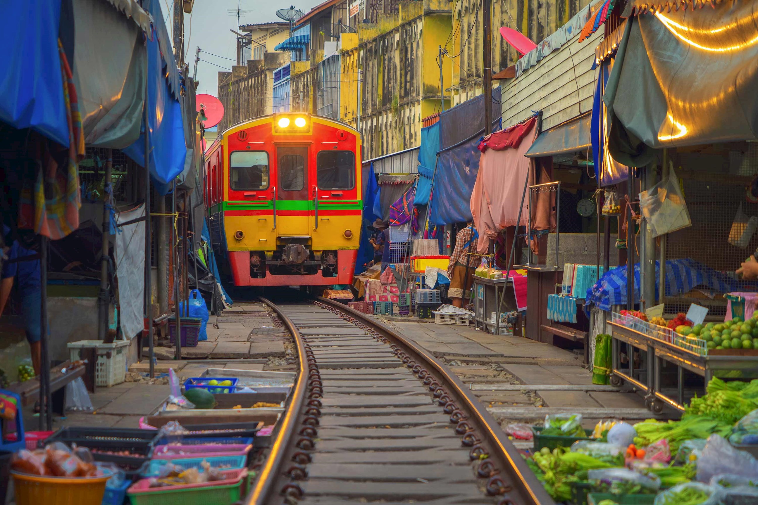 visit-maeklong-railway-market-bangkok-thailand.jpg