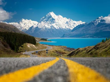 A view from the road of Mount Cook in New Zealand