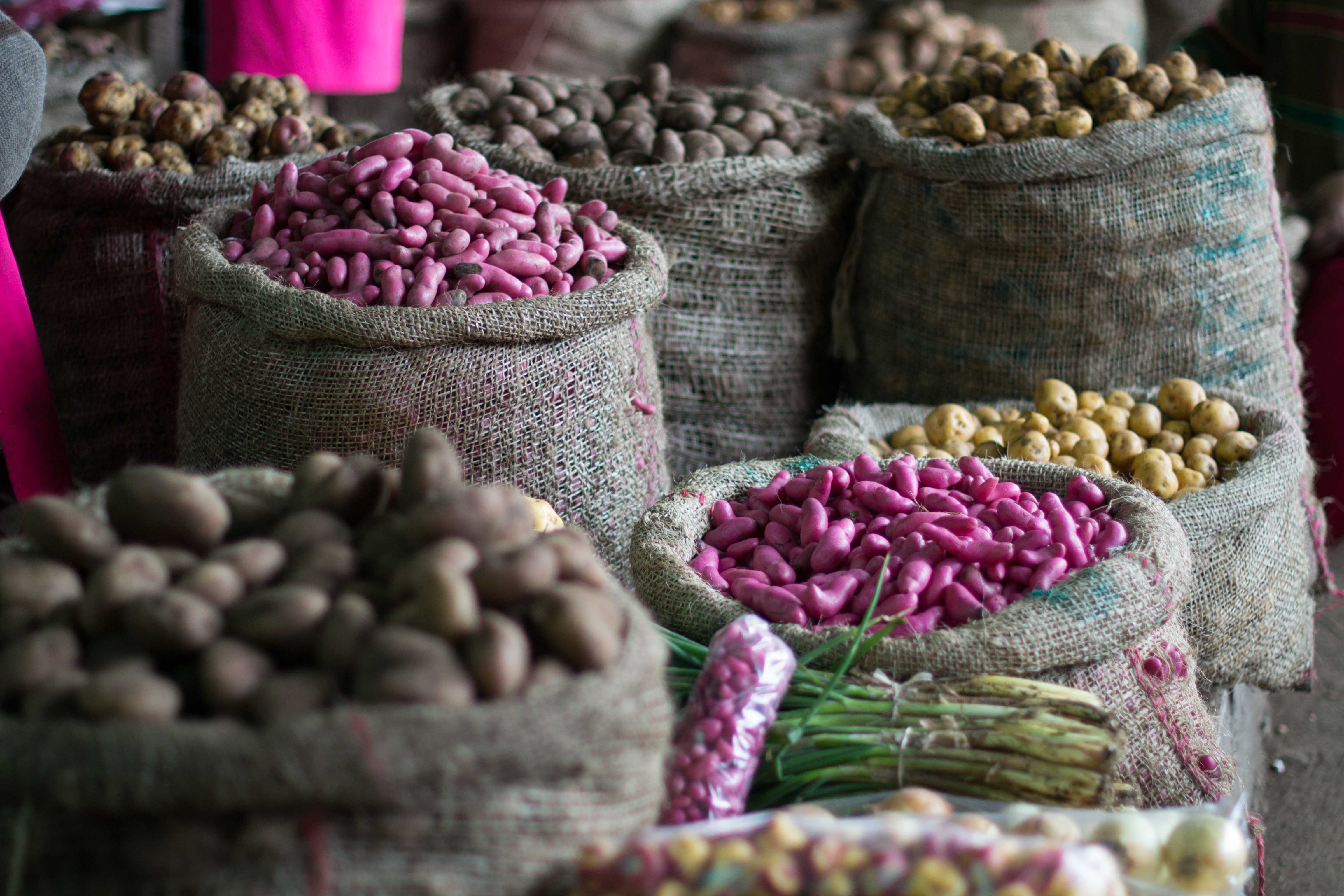 peru-food-market-coloured-potatoes-1146896202-ge-na-4608x3072x.jpg