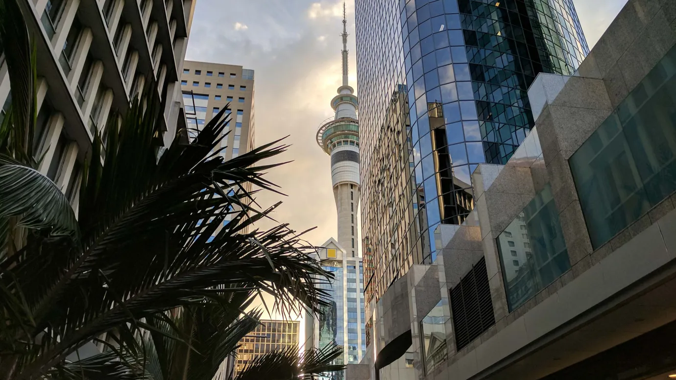 sky-tower-buildings-auckland-new-zealand