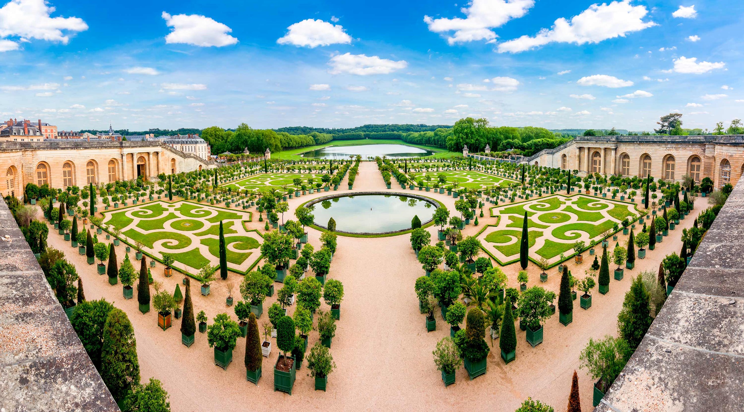 versailles-palace-gardens-paris-france.jpg